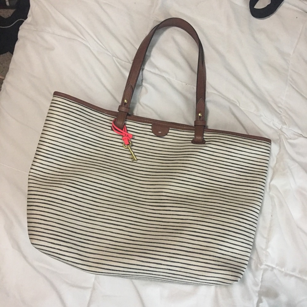 Fossil Rachel Tote • Price negotiable